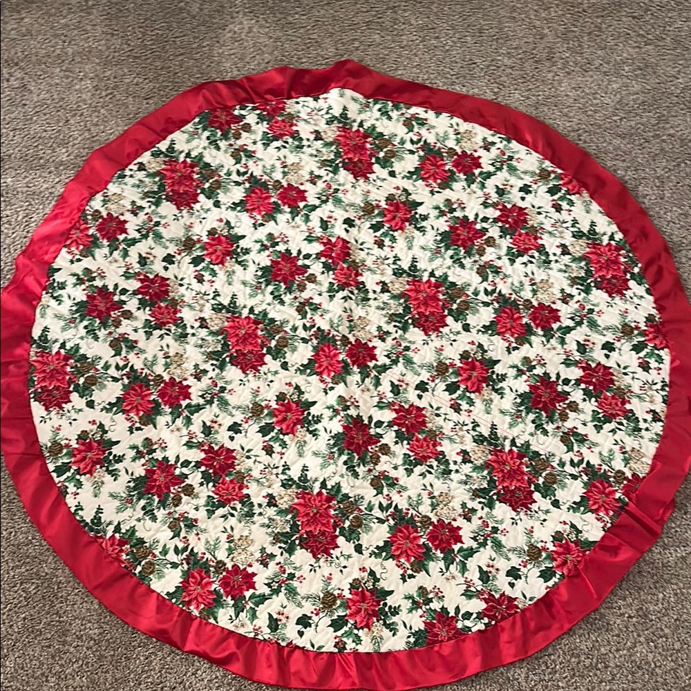 Holiday table cloth